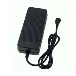 Sŭvmestimo magnitno zaryadno za Xiaomi mi4 Pro - Mi scooter 4 Pro Xiaomi - 1 
Rezervno zaryadno za Mi4 Pro
Zaryadno s magniten k