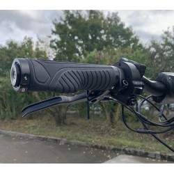 Sharkset RS1 - due motori da 1400 W - batteria da 20 Ah - autonomia da 50 a 70 km Sharkset - 6 Sharkset RS1 - due motori da 1400