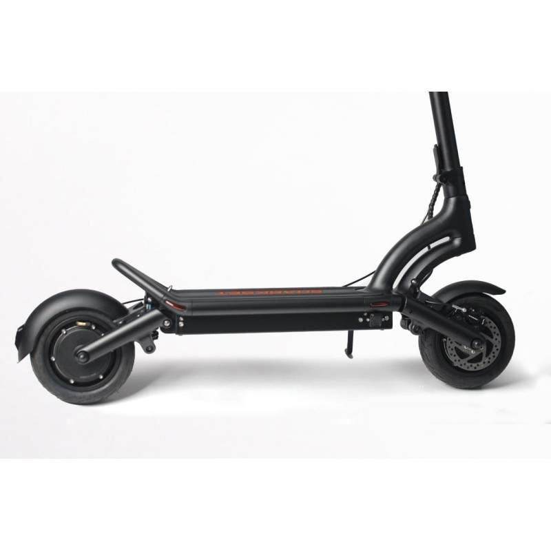 Sharkset RS1 - due motori da 1400 W - batteria da 20 Ah - autonomia da 50 a 70 km Sharkset - 12 Sharkset RS1 - due motori da 140