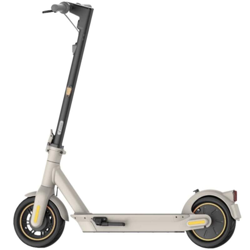 Segway sukurtas Ninebot KickScooter MAX G30LE II - 40 km autonomija. Segway - Ninebot - 6 - Tvirtesnė važiuoklė, platesnė. - 10"
