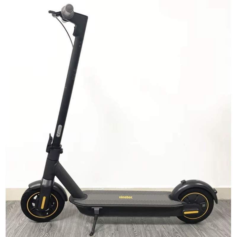 „Ninebot Max G30“ tarptautinė versija - 45 km autonomijos - 350 W variklis - 15,3 Ah akumuliatorius - IPX7 Segway - Ninebot - 3 